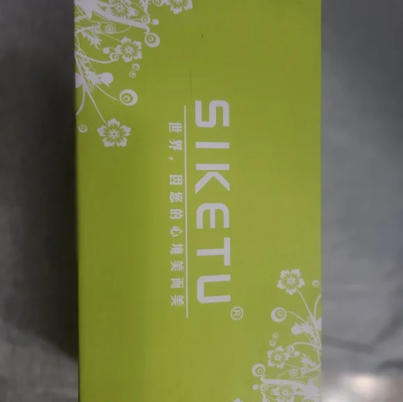 Sandals - Picture 3 of 4